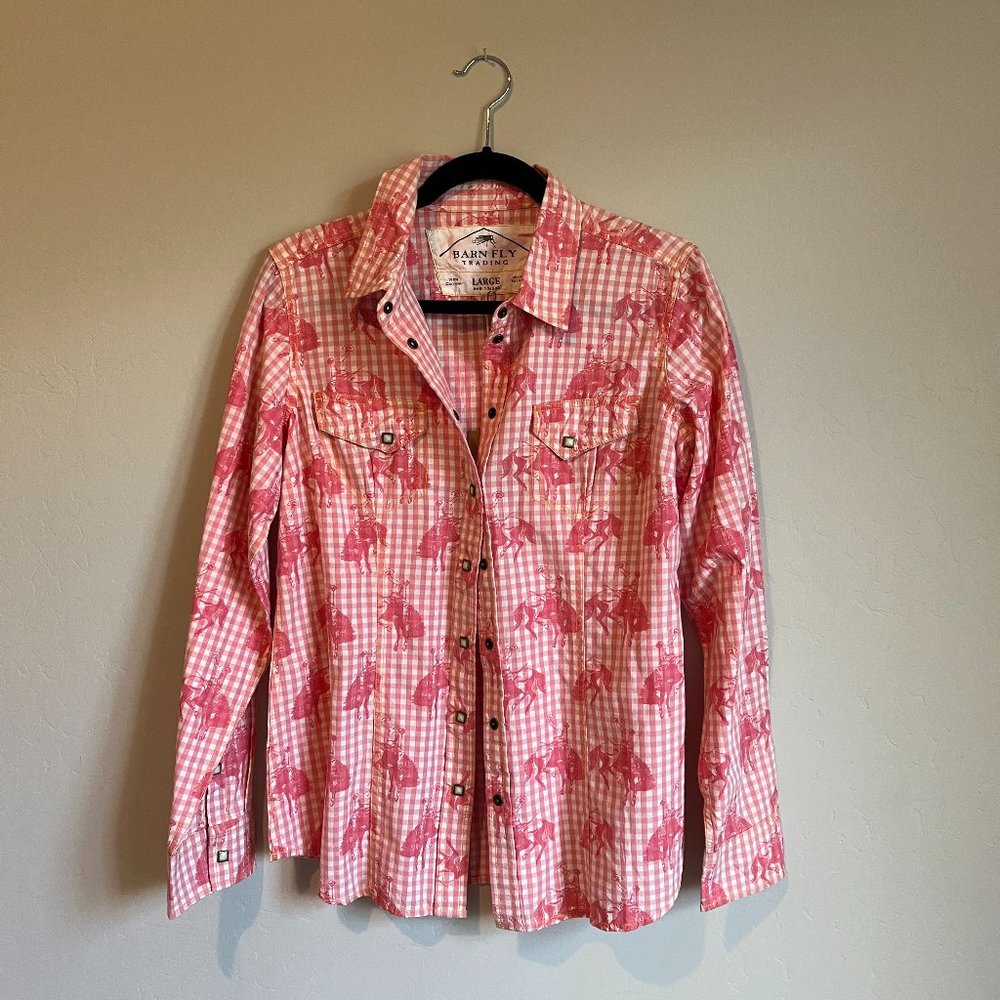 Barn Fly Trading Button Down Shirt Bucking Horse Print in Pink Blossom Size L